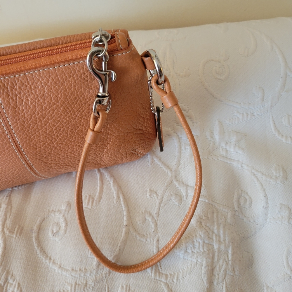 Coach Legacy Light Orange Pebbled Leather Wristlet Clutch with Turn-Lock. - Picture 5 of 9